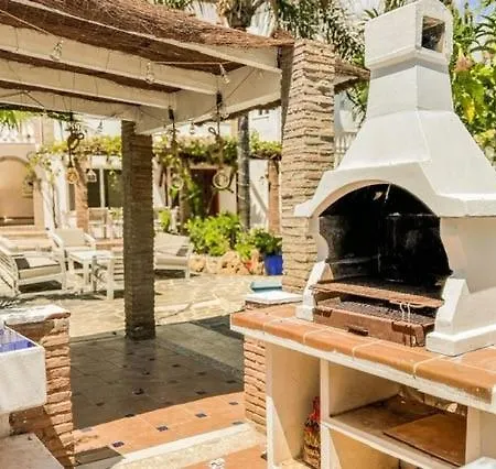 Arcadia - Avenida 28 De Adelfas 29680 Estepona, Malaga Villa Estepona
